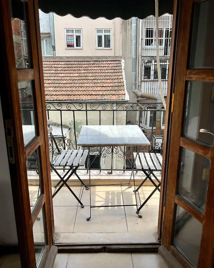 Gaia Art Hotel İstanbul Hostel